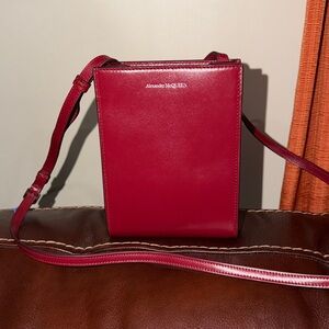 ‼️AUTHENTIC Alexander McQueen Leather Crossbody Bag